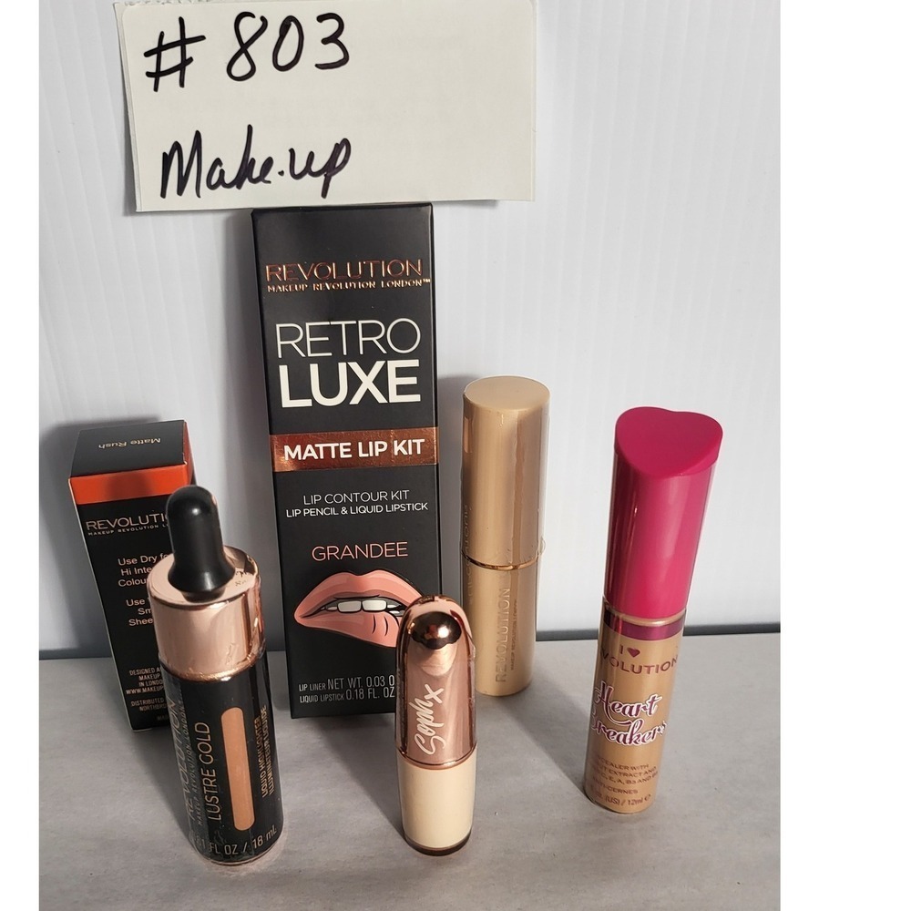 Makeup Revolution Retro Luxe‎ Matte Lip Kit & More Bundle NEW